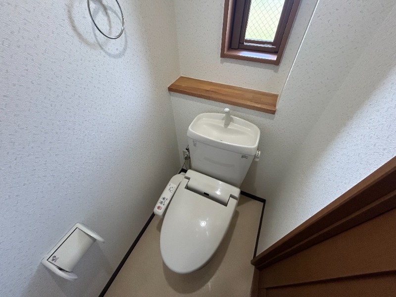 【コーポ奈良　IIIのトイレ】