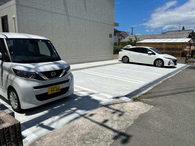 【D－クレール　シェソアIIの駐車場】