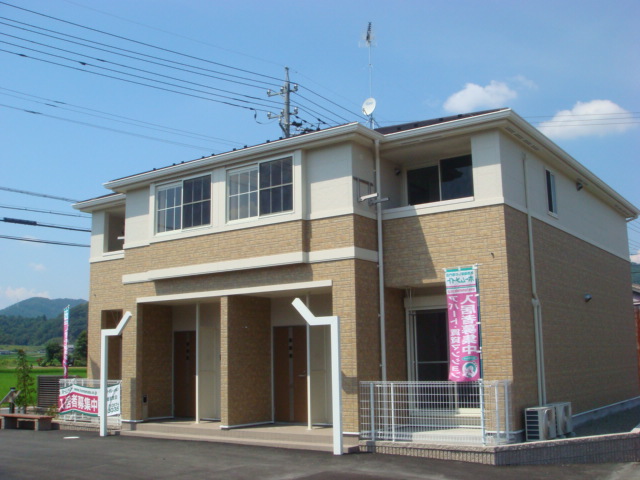 コーポＴＳＵＢＡＫＩの建物外観