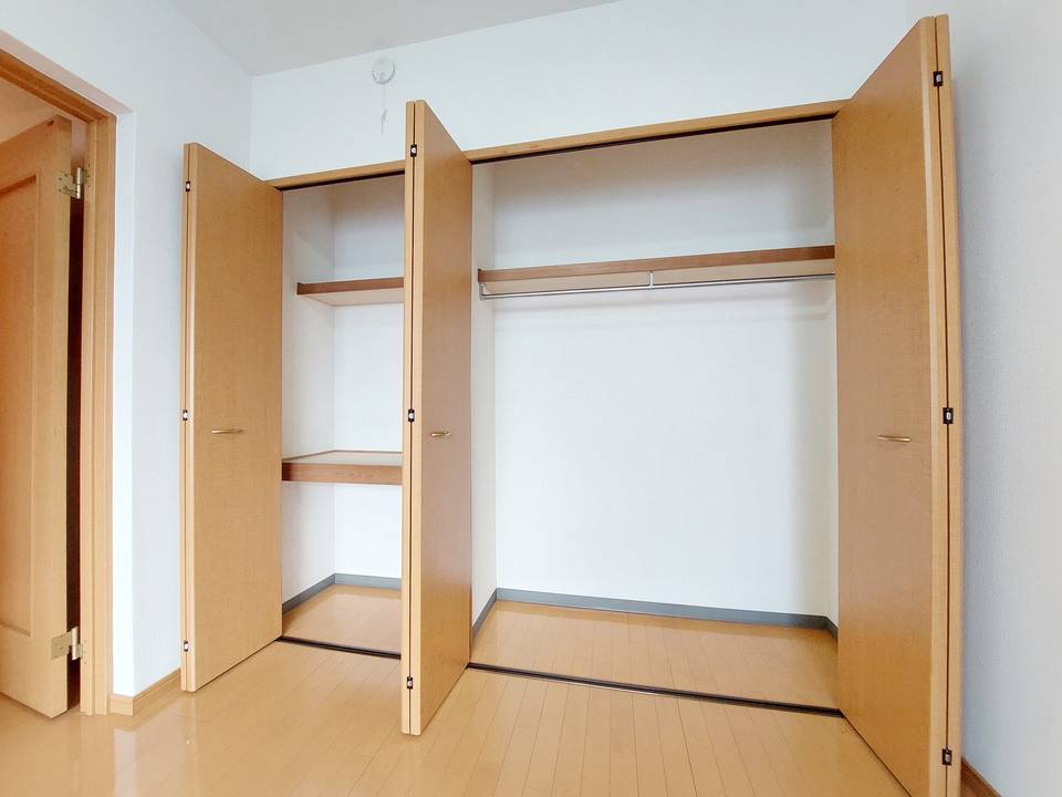 収納　クローゼット