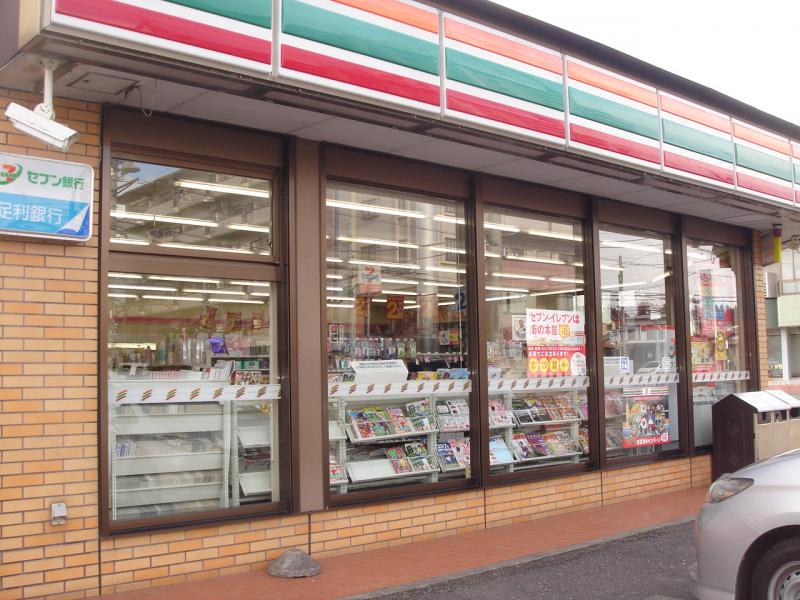 コンビニ　セブンイレブン今市本町店（コンビニ）まで166m
