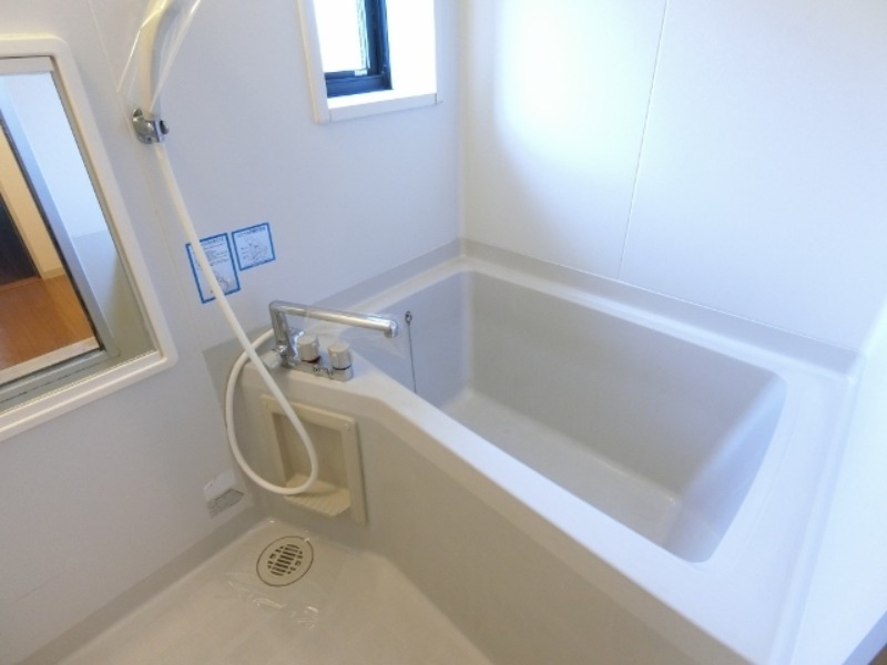 バス・シャワールーム　図面と現状に相違がある場合には現状を優先