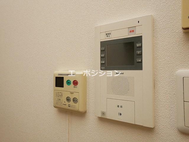 【大阪市浪速区稲荷のマンションのセキュリティ】