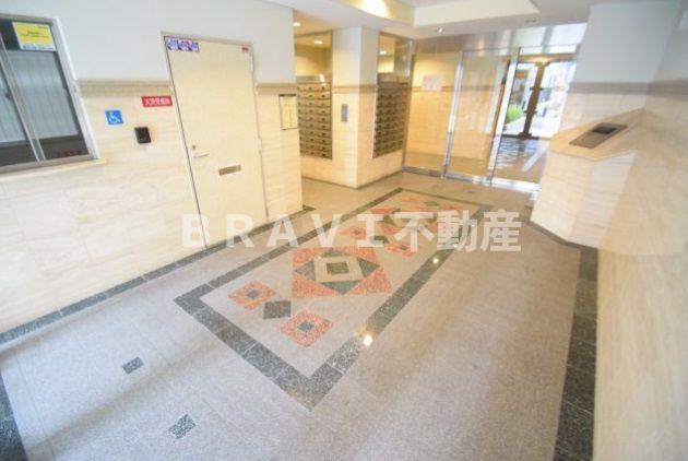 エントランス　【アーデン和泉町】清潔なエントランスです