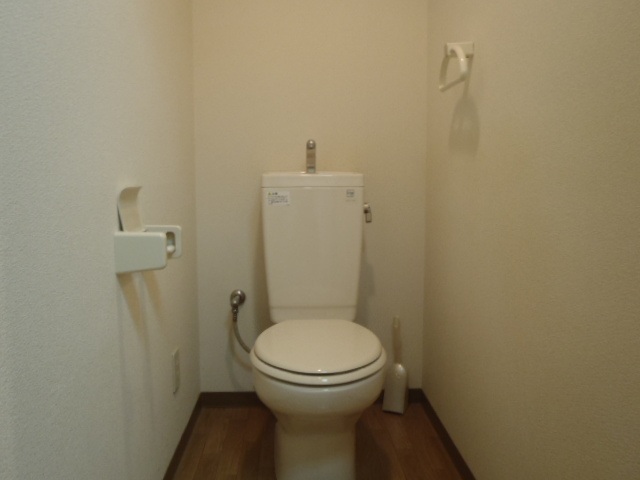 トイレ　同物件別室です。