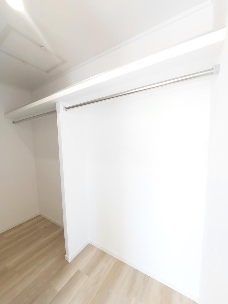 収納　たっぷり入るウォ―クインクローゼットです！