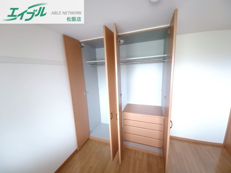 収納　同物件別室反転写真