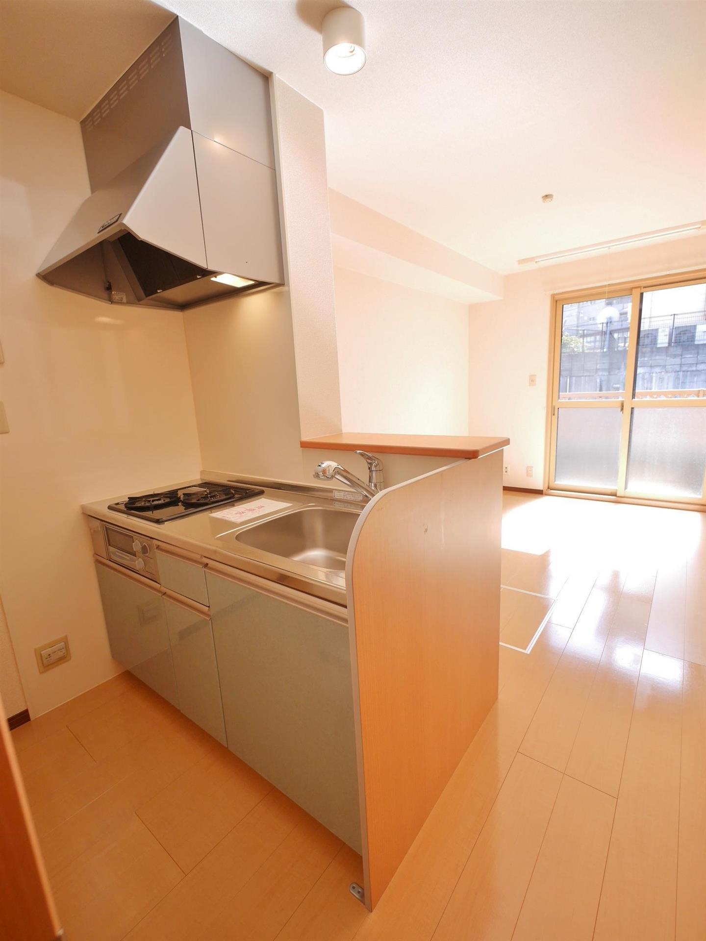 キッチン　【同仕様写真】