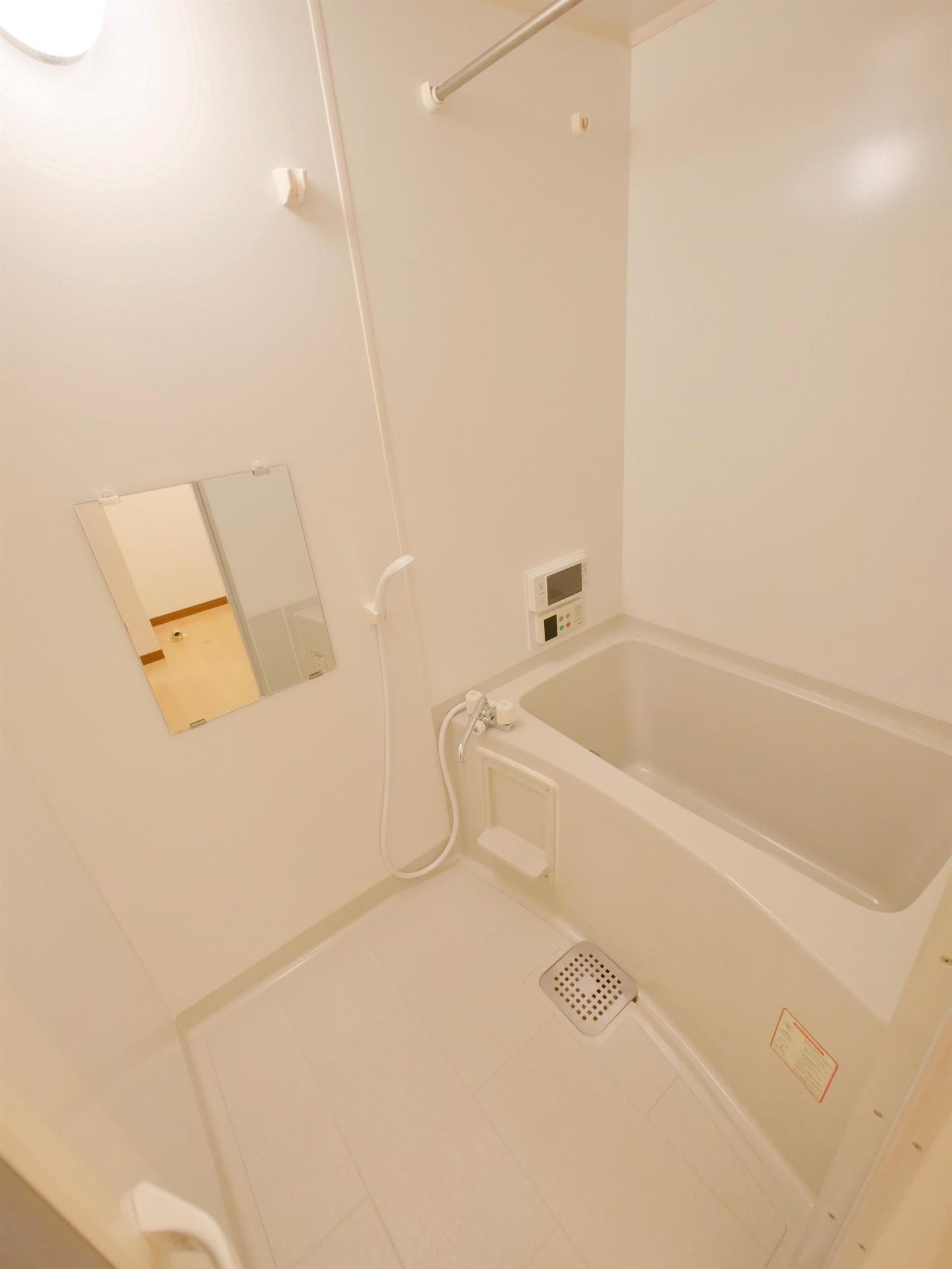 バス・シャワールーム　【同仕様写真】