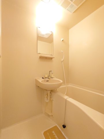 バス・シャワールーム　きれいなお風呂です