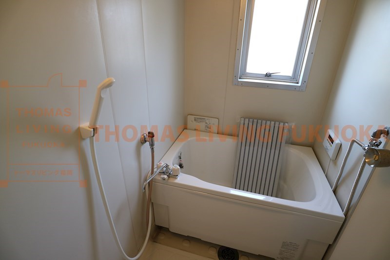 バス・シャワールーム　写真は同型別物件・現況優先