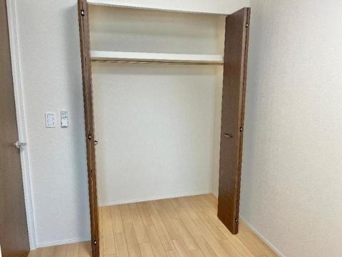 パレス・シェリール河崎　収納　ＣＬ（開）（イメージ）