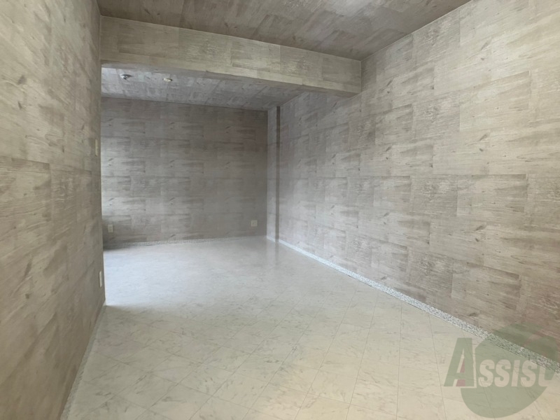 居室・リビング　広くてキレイなお部屋が広がっていて、充実した生活が送れそう。