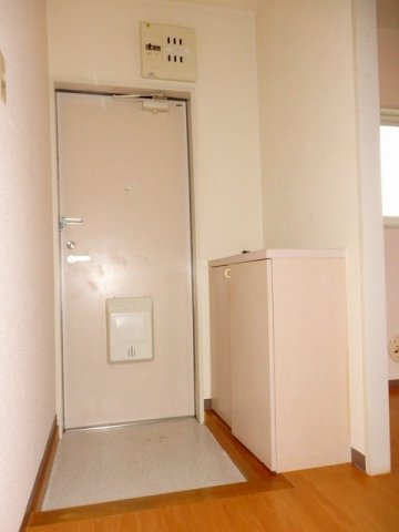 玄関　落ち着いた玄関です