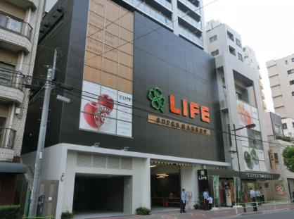 スーパー　ライフ新御徒町店（スーパー）まで372m