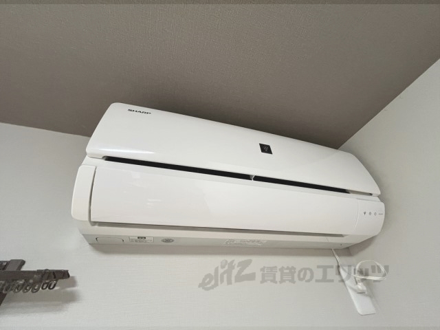 その他設備　給湯器リモコン