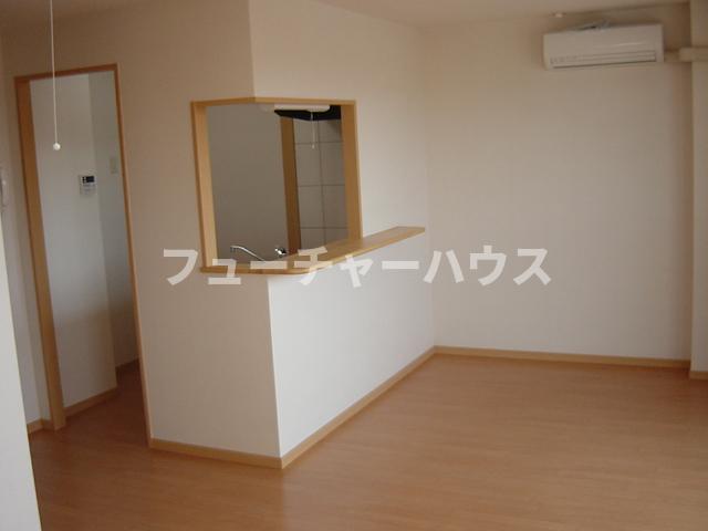 居室・リビング　リビング