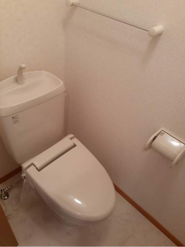 トイレ　図面と現状に相違がある場合には現状を優先