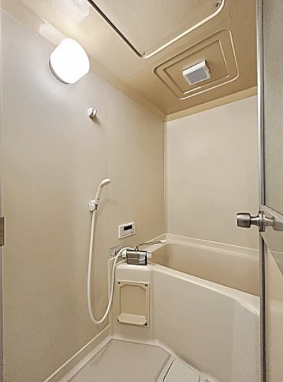 バス・シャワールーム　★バス