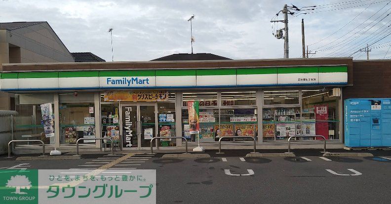 コンビニ　ファミリーマート羽生東七丁目店（コンビニ）まで300m