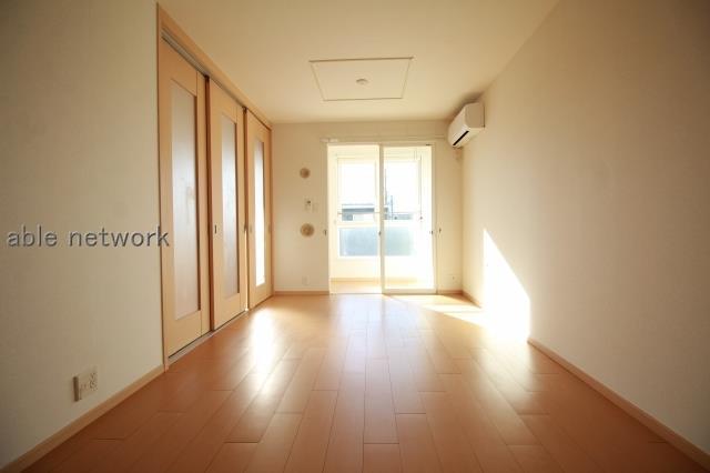 居室・リビング　※201号室参照