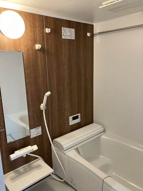 バス・シャワールーム　３０１　換気乾燥機付バスルーム