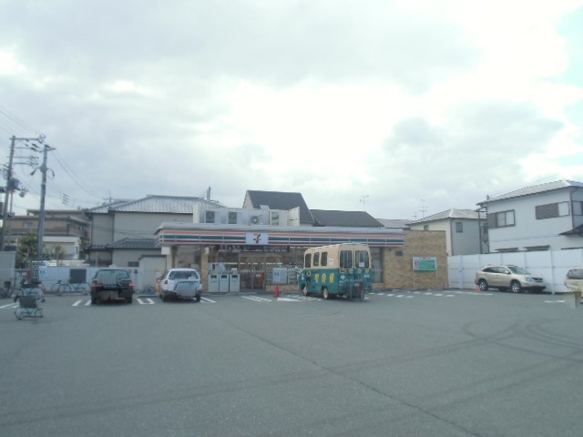コンビニ　セブンイレブン西宮荒木町店（コンビニ）まで400m