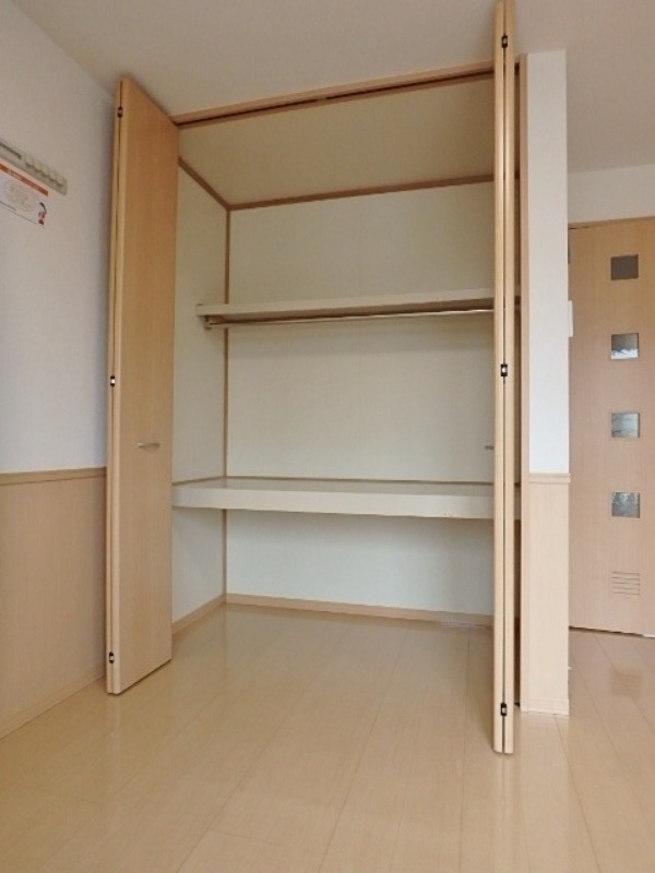 収納　図面と現状に相違がある場合には現状を優先