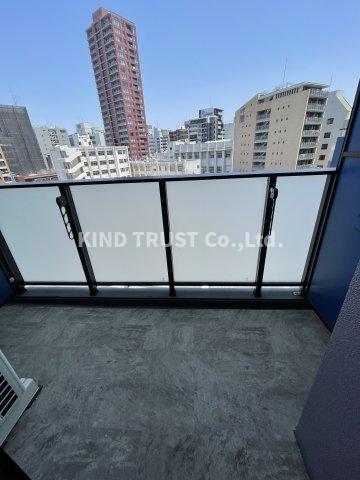 バルコニー　広々としたバルコニーです