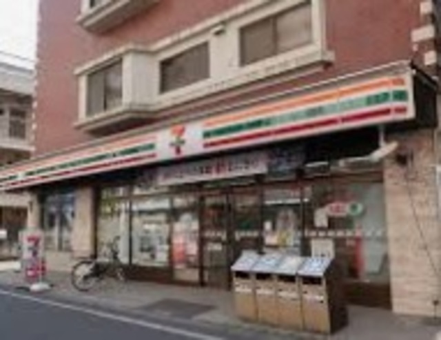 コンビニ　セブンイレブン市川南3丁目店（コンビニ）まで250m