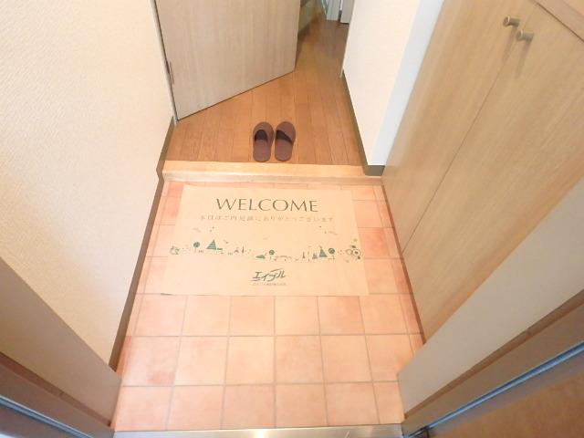 玄関　※他号室参照