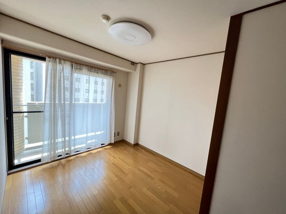 居室・リビング　※別部屋の写真です