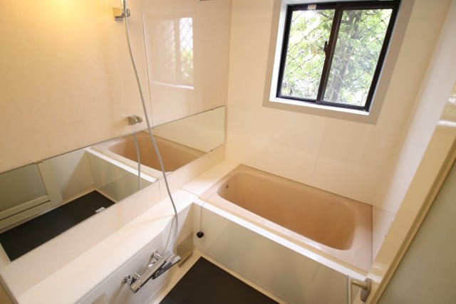 バス・シャワールーム　別室の参考写真です。※現況優先