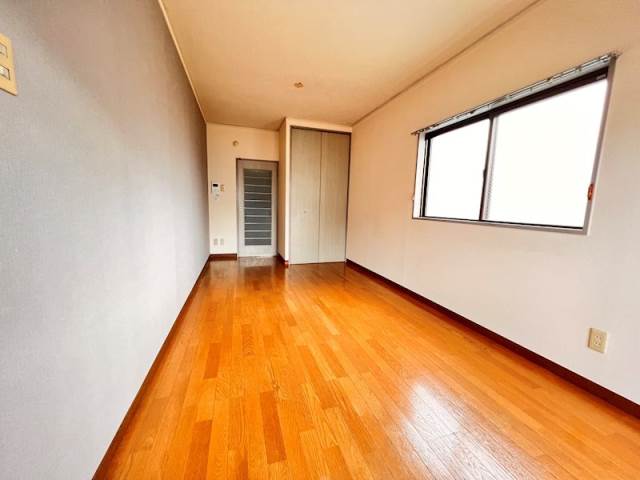 居室・リビング　別号室