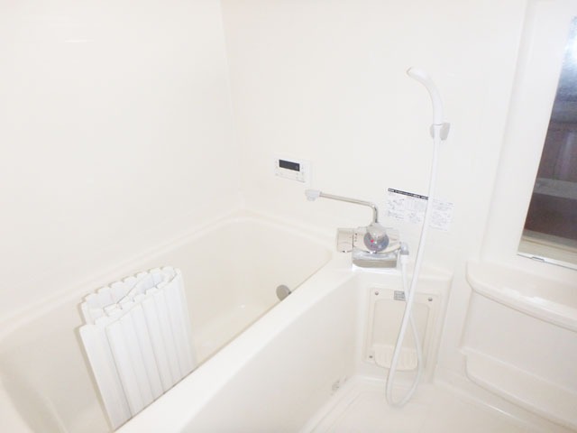 バス・シャワールーム　ゆったりバスルーム♪