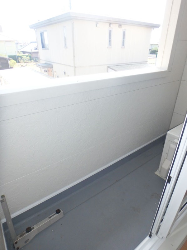 バルコニー　東向きで朝日が差し込みます☆