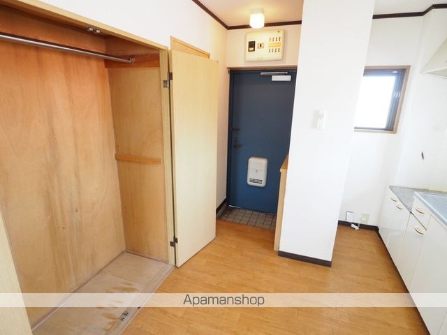 ステージ城西の玄関写真