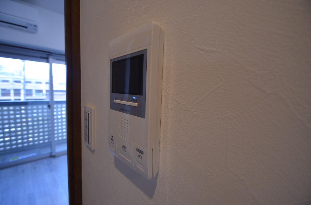 セキュリティ　カメラ付インターホン