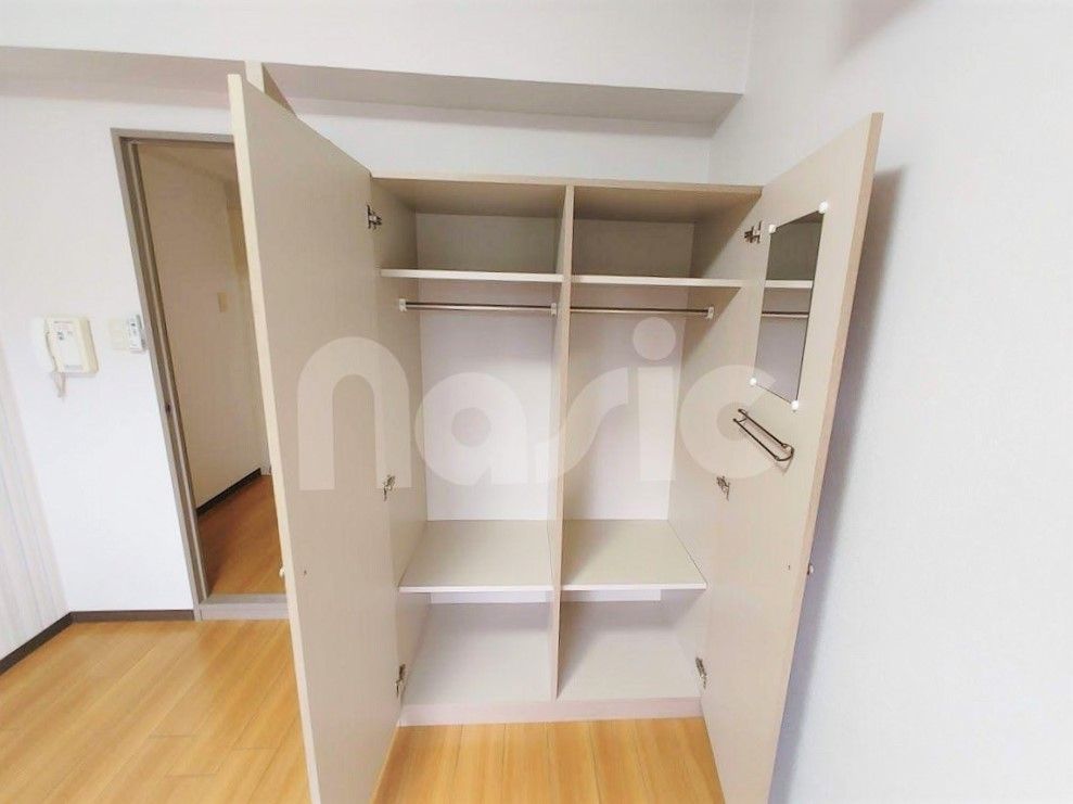 収納　クローゼット