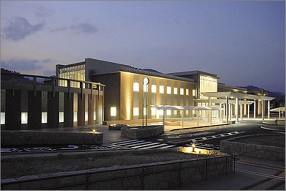 病院　広島市総合リハビリテーションセン（病院）まで4002m