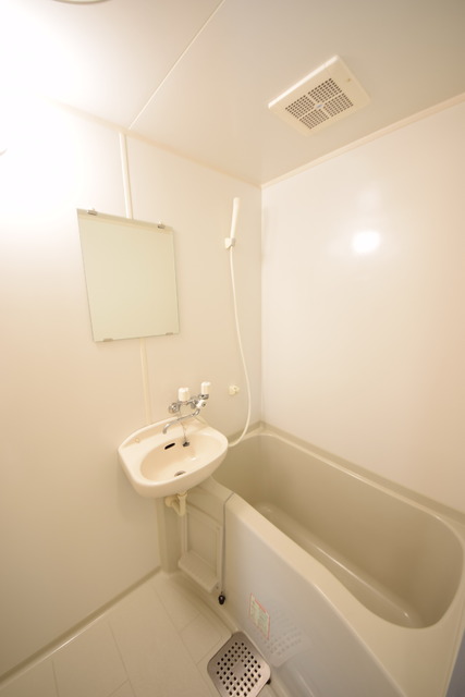 バス・シャワールーム　★ゆったりお風呂でバスタイム★