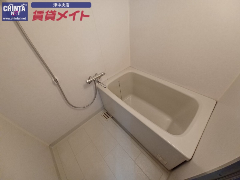 バス・シャワールーム　反転タイプ参考写真