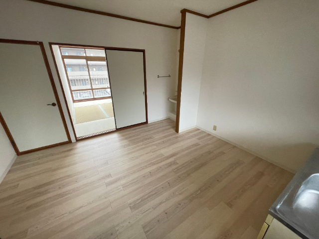 居室・リビング　７．５帖のＤＫ