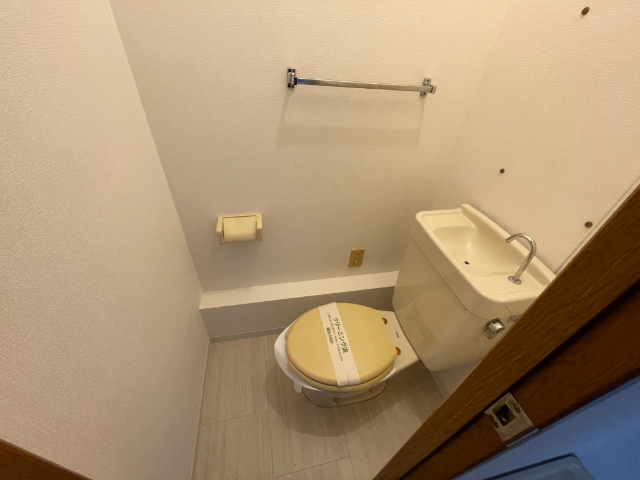 トイレ　洋式トイレ