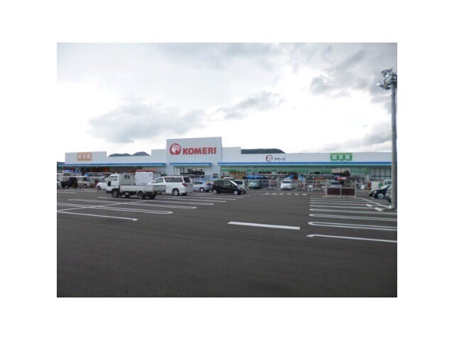 ホームセンター　コメリハード＆グリーン武雄店（ホームセンター）まで1112m