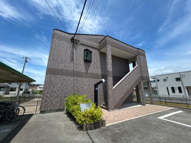 建物外観　外観写真（昼）