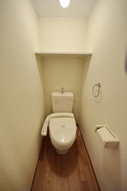 トイレ　シャワー付きトイレ