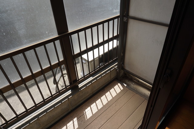 バルコニー　バルコニー付！お天気のいい日は洗濯物も気持ちよく干せますね！