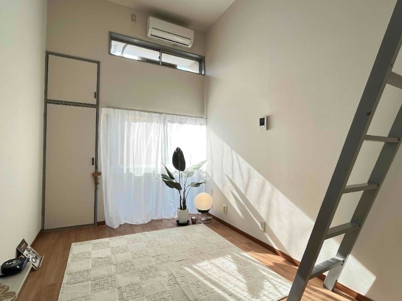 居室・リビング　※別号室イメージ