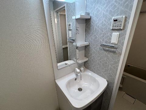 洗面設備　洗髪洗面化粧台